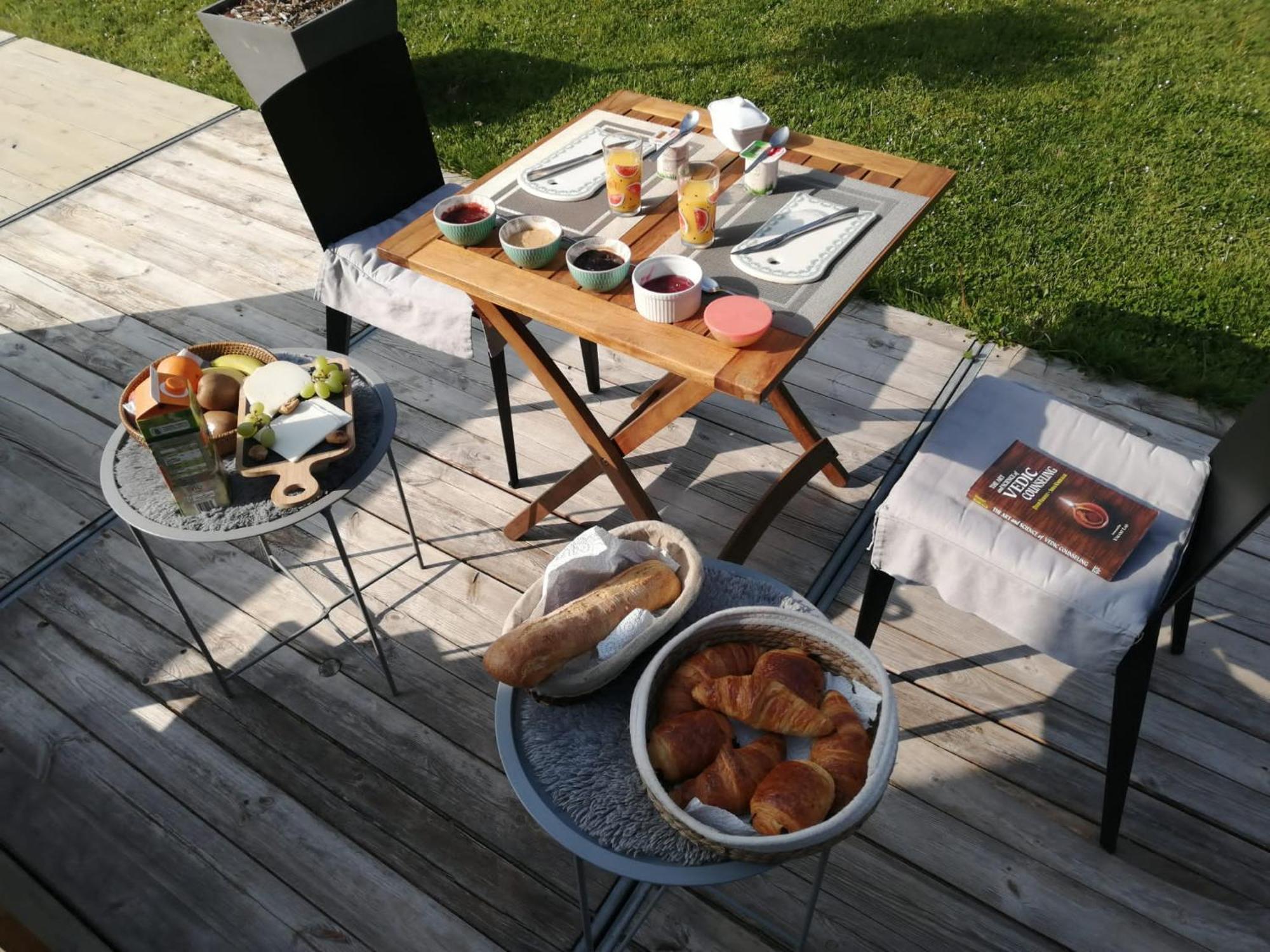 La Suite Cosy - Votre Pause Arborée La Bruyere Extérieur photo